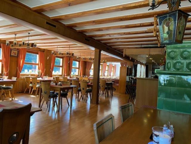 Hotel Waldeck In Тодтнау Екстериор снимка