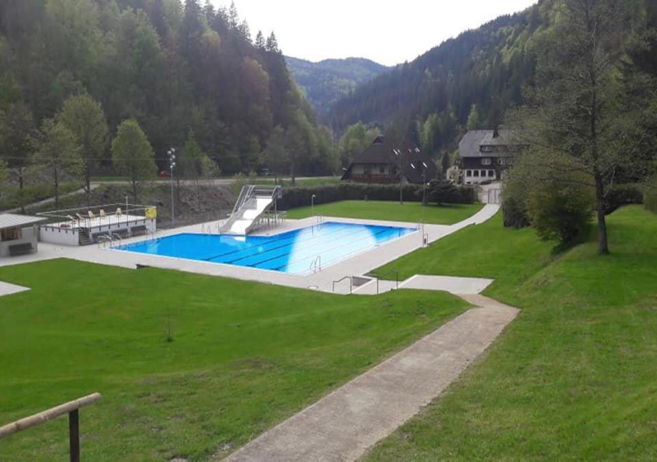 Hotel Waldeck In Тодтнау Екстериор снимка